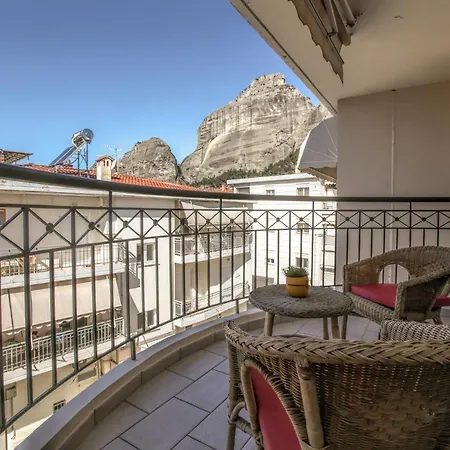 Grand Meteora Luxury